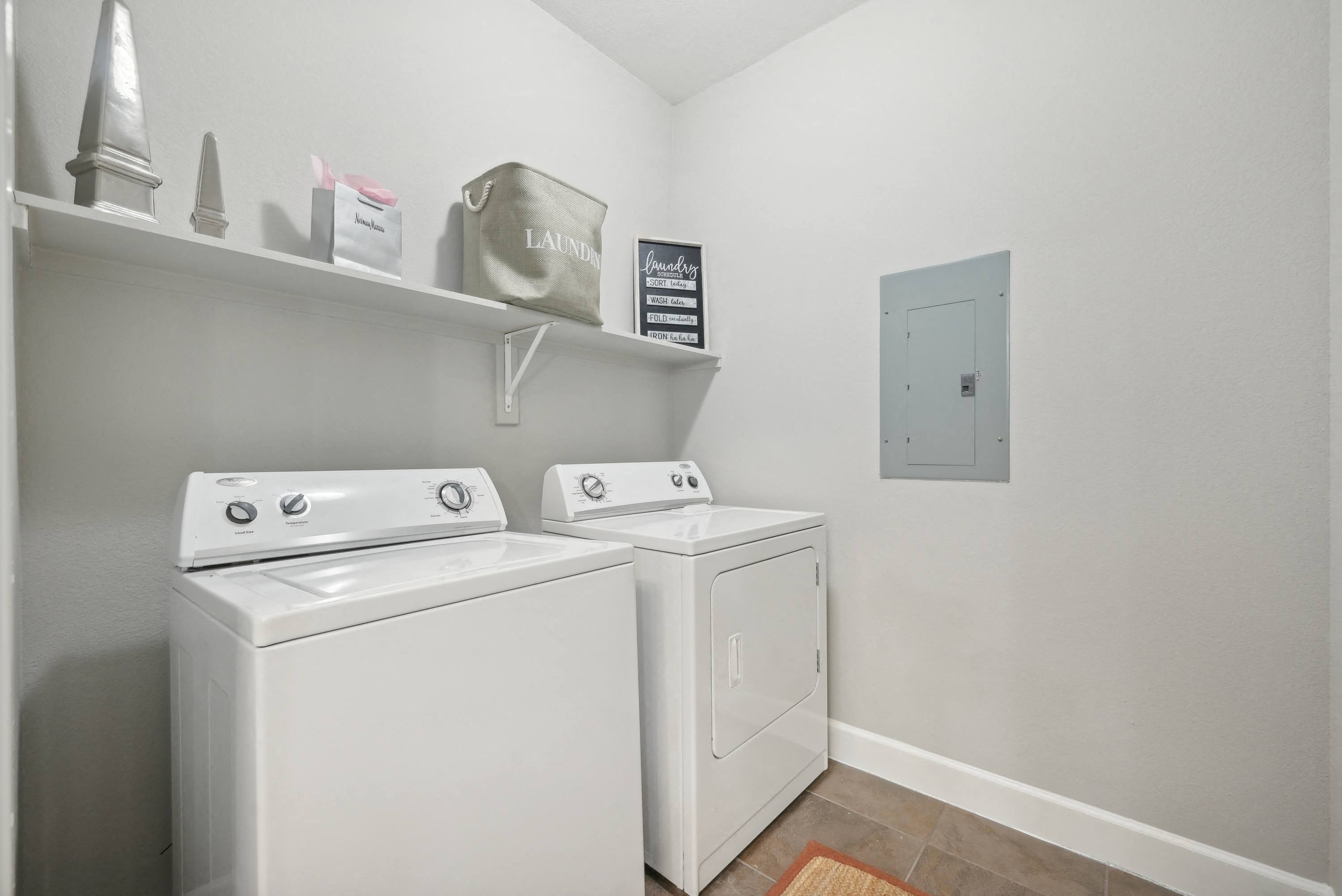 District at Greenville Apartments Image 8